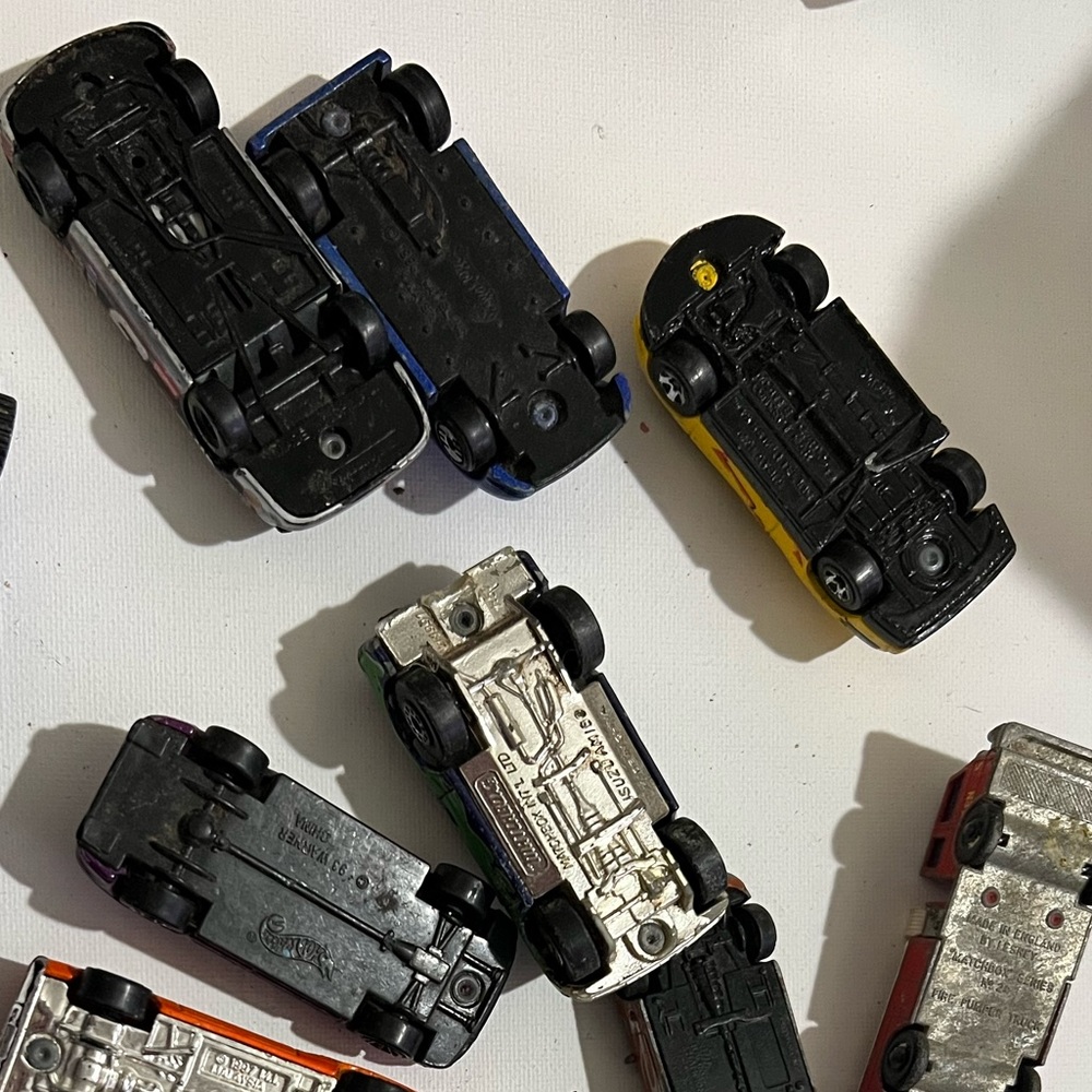 Matchbox cars (variety style/maker) - Picture 4 of 7